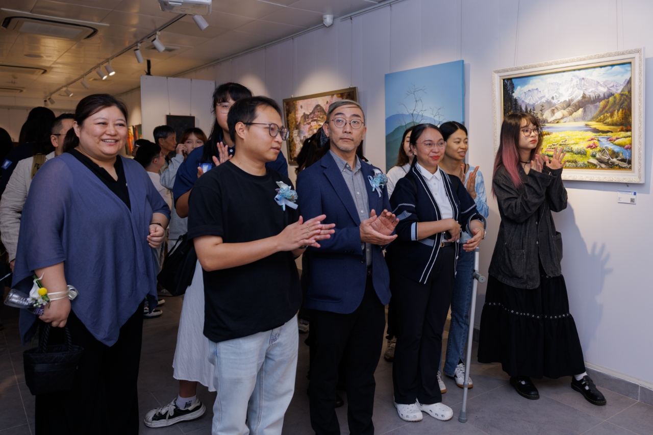 20251112110516 146 220